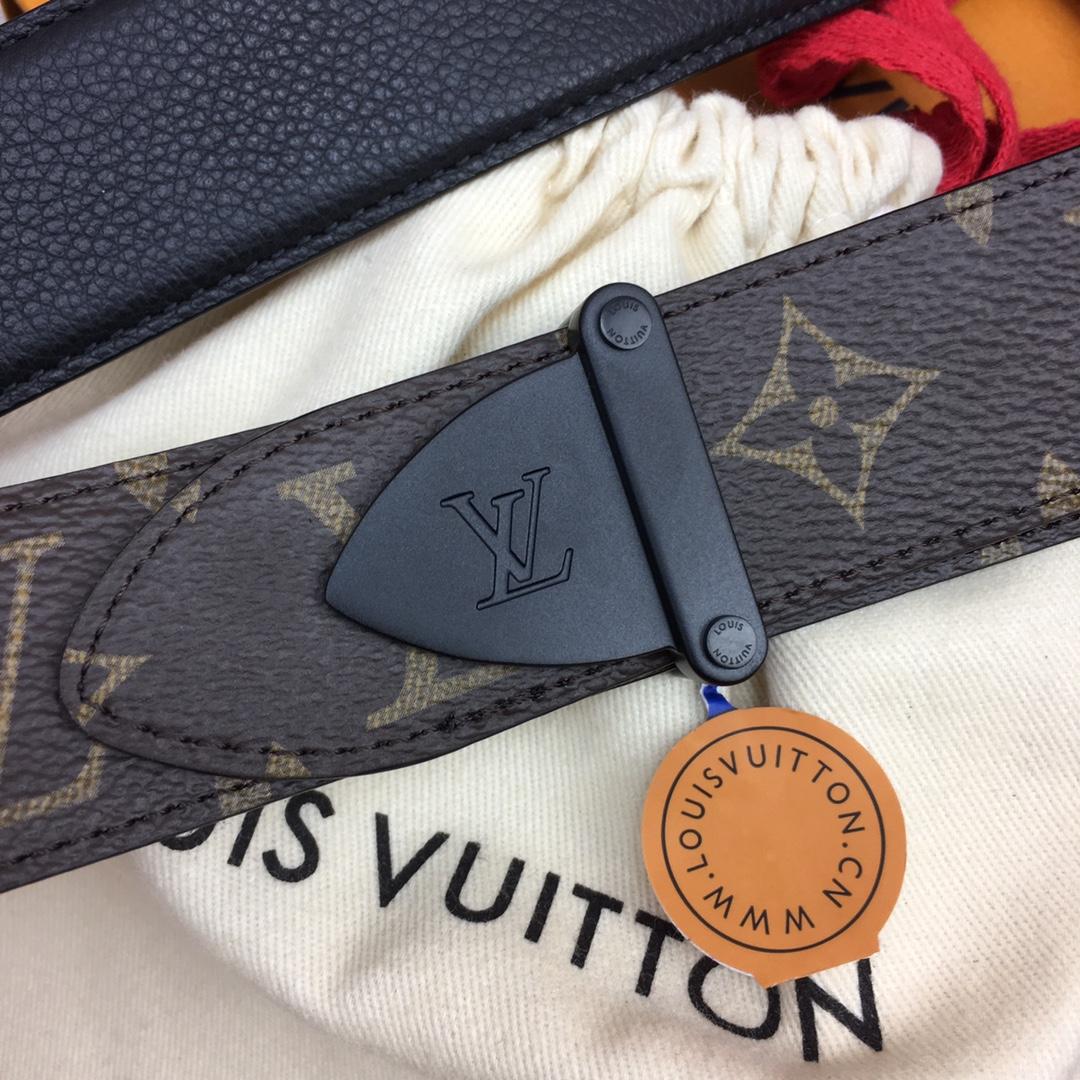 Louis Vuitton LV Trunk 35mm Reversible Belt - 