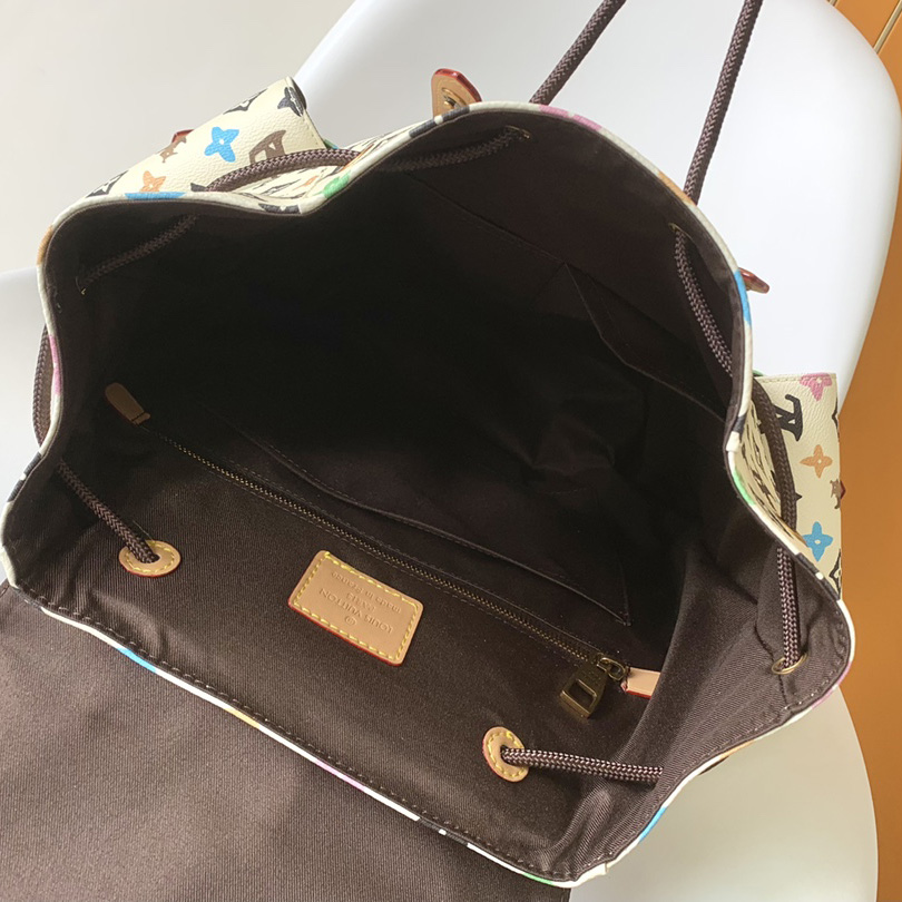 Louis Vuitton Christopher MM   M25240 - 