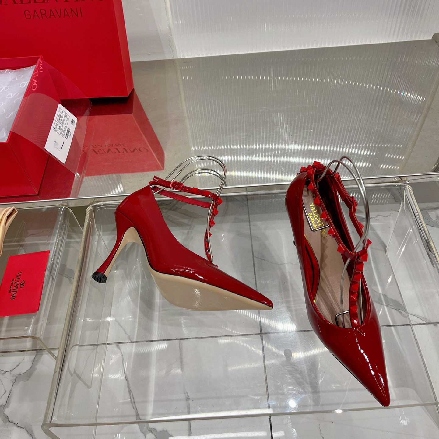 Valenti Rockstud Patent Leather Pumps With Matching Studs 100mm - 