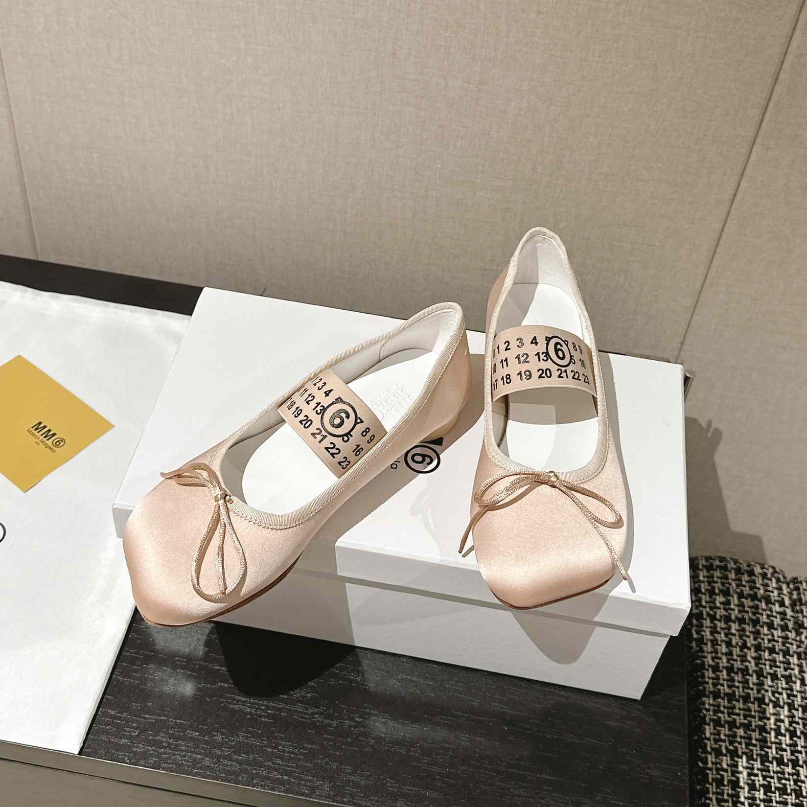 Maison Margiela MM6 Logo-strap Ballerina Shoes - 