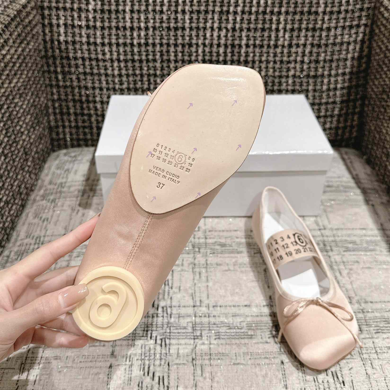 Maison Margiela MM6 Logo-strap Ballerina Shoes - 