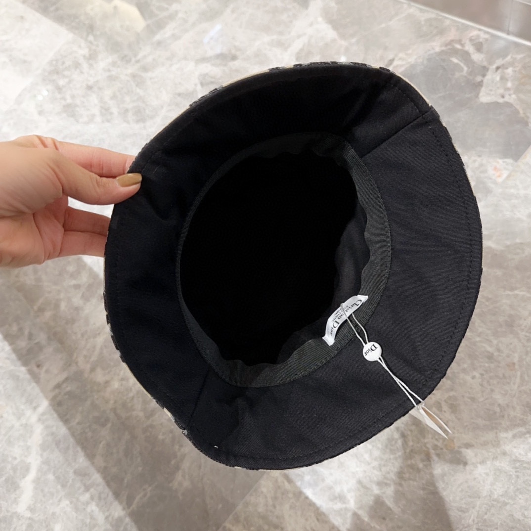 Dior D-Bobby Macrocannage Small Brim Bucket Hat - 