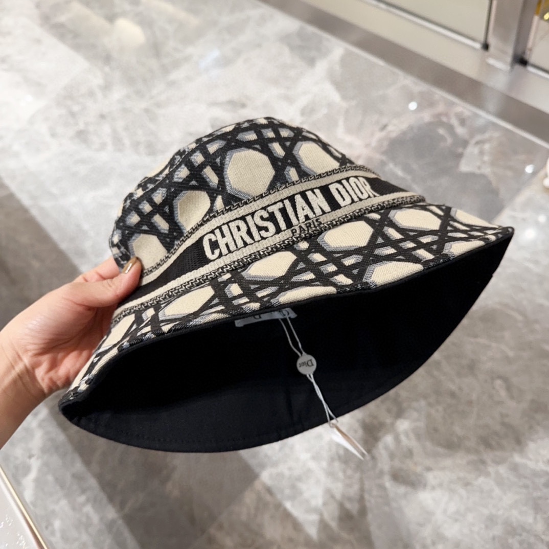 Dior D-Bobby Macrocannage Small Brim Bucket Hat - 