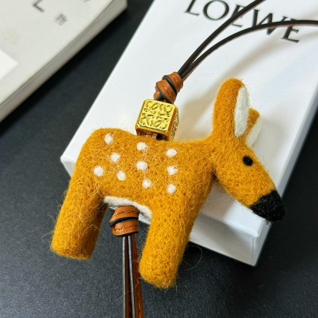 Loewe Deer Charm In Felt And Calfskin - 