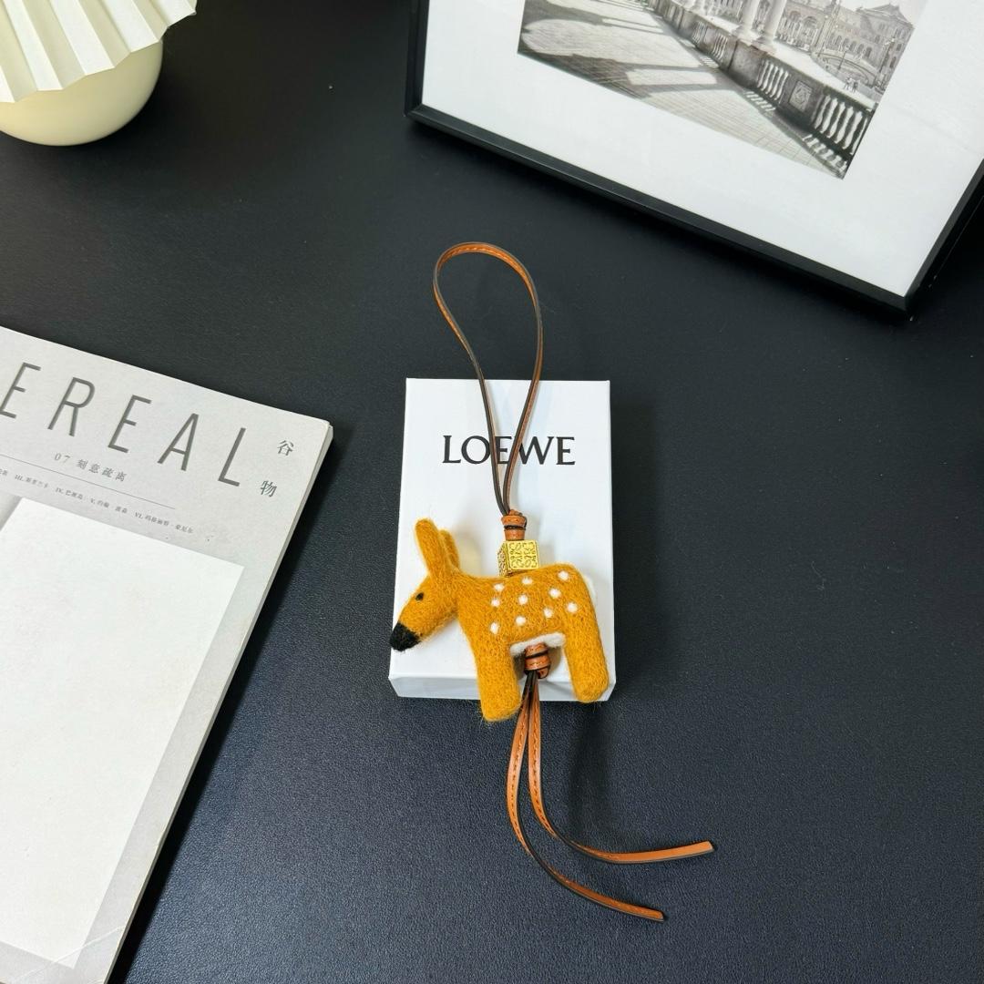 Loewe Deer Charm In Felt And Calfskin - 