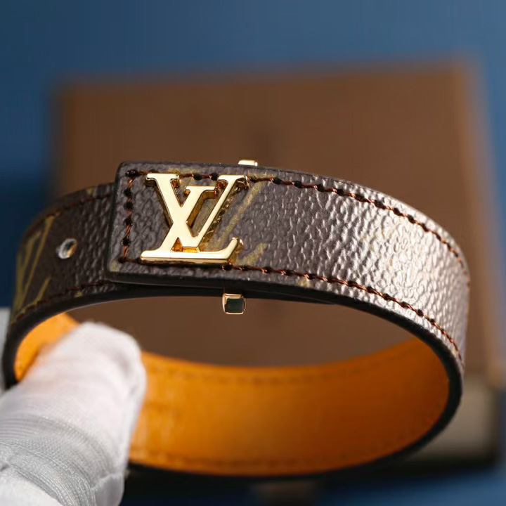 Louis Vuitton Bracelet  - 