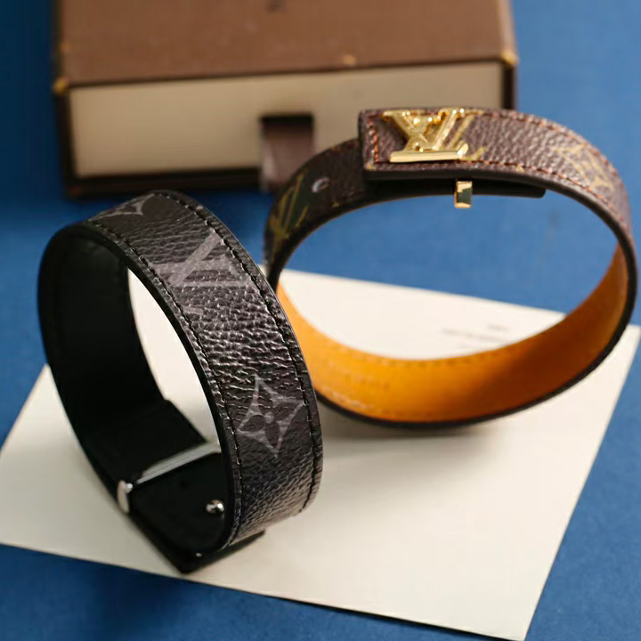 Louis Vuitton Bracelet  - 
