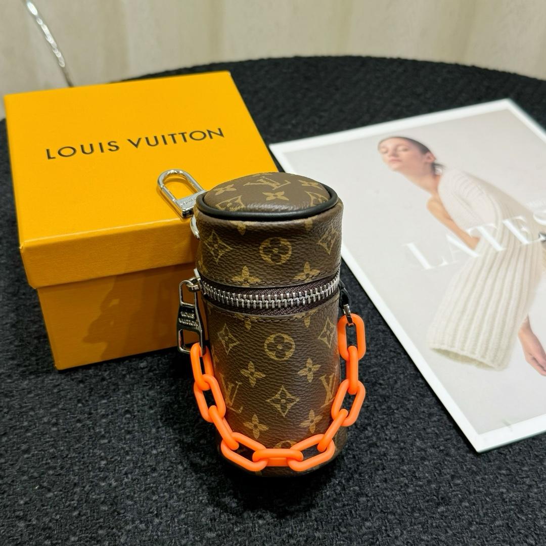 Louis Vuitton Monogram Barrel Pouch Bag Charm - 