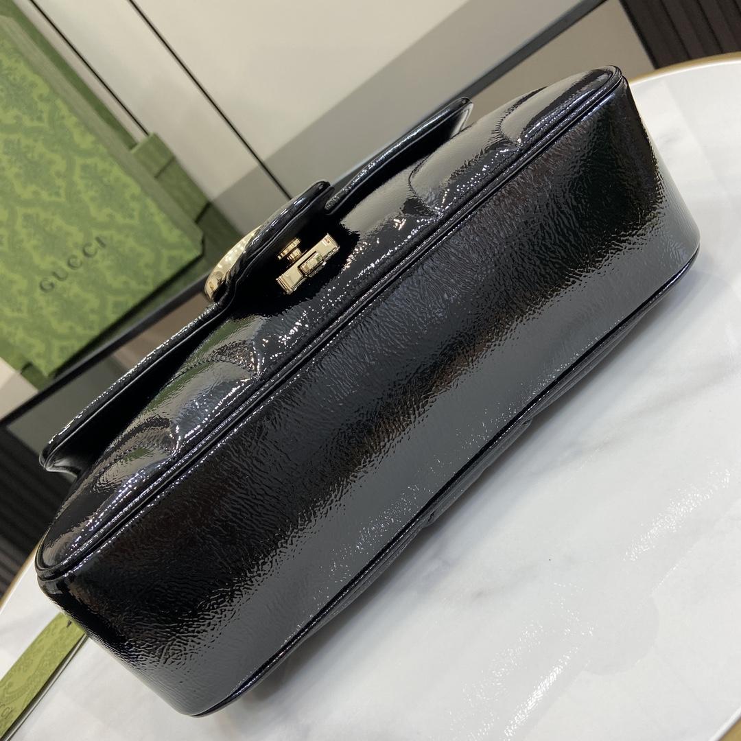 Gucci GG Marmont Small Shoulder Bag - 