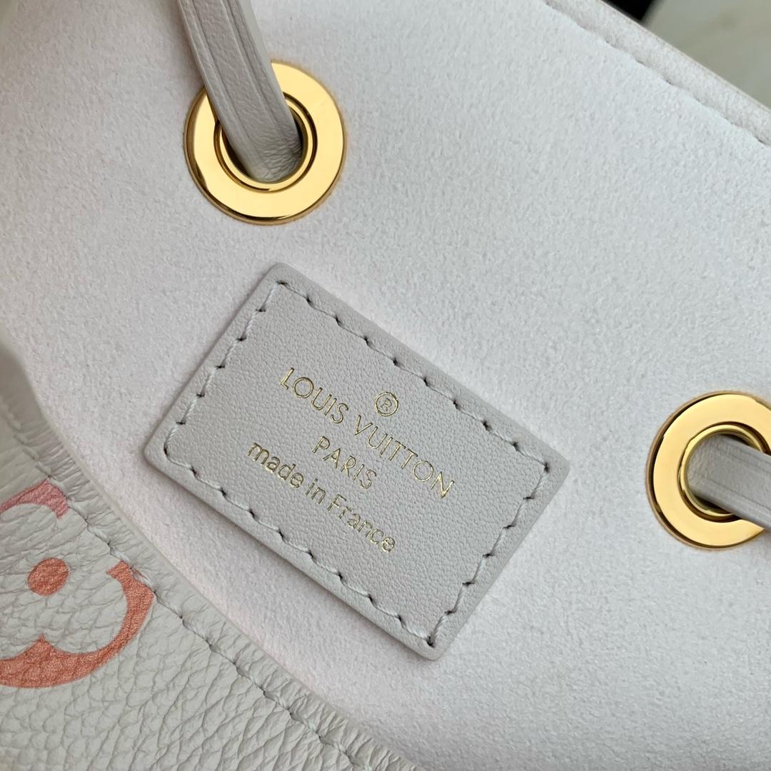 Louis Vuitton Néonoé BB   M24649 - 