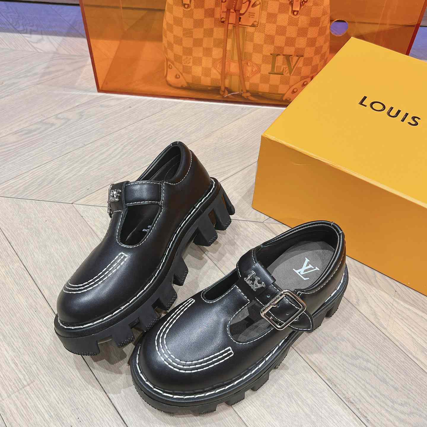 Louis Vuitton LV Checker Mary Jane   1ACNB6 - 