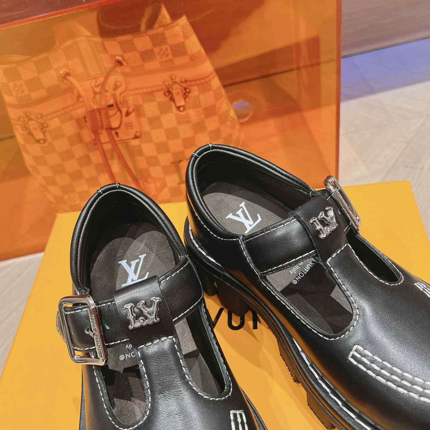 Louis Vuitton LV Checker Mary Jane   1ACNB6 - 