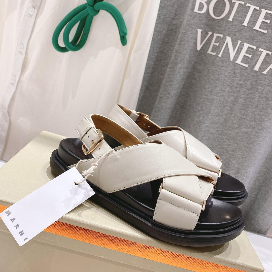 Marni White Leather Fussbett - 