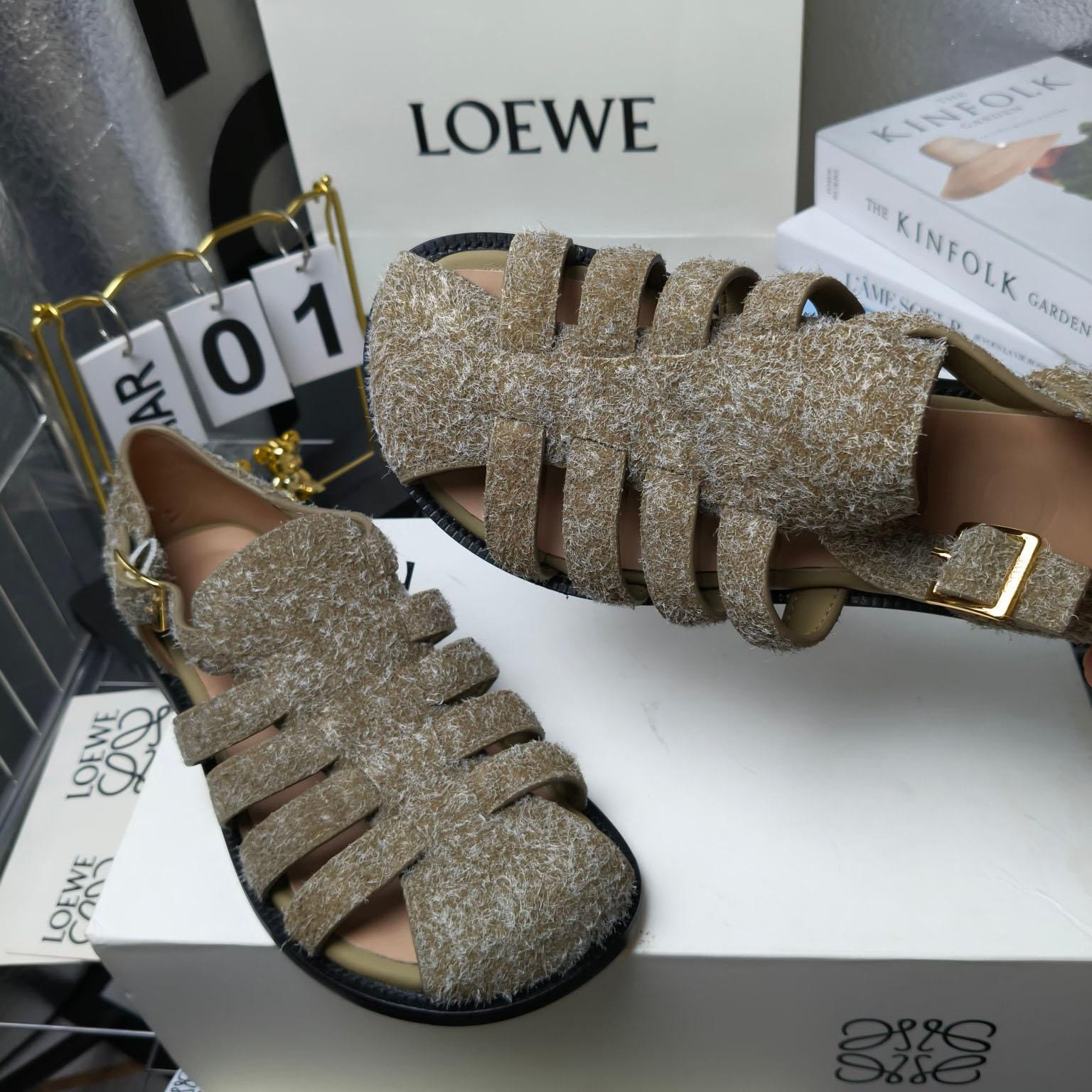 Loewe Campo Sandal In Brushed Suede - 