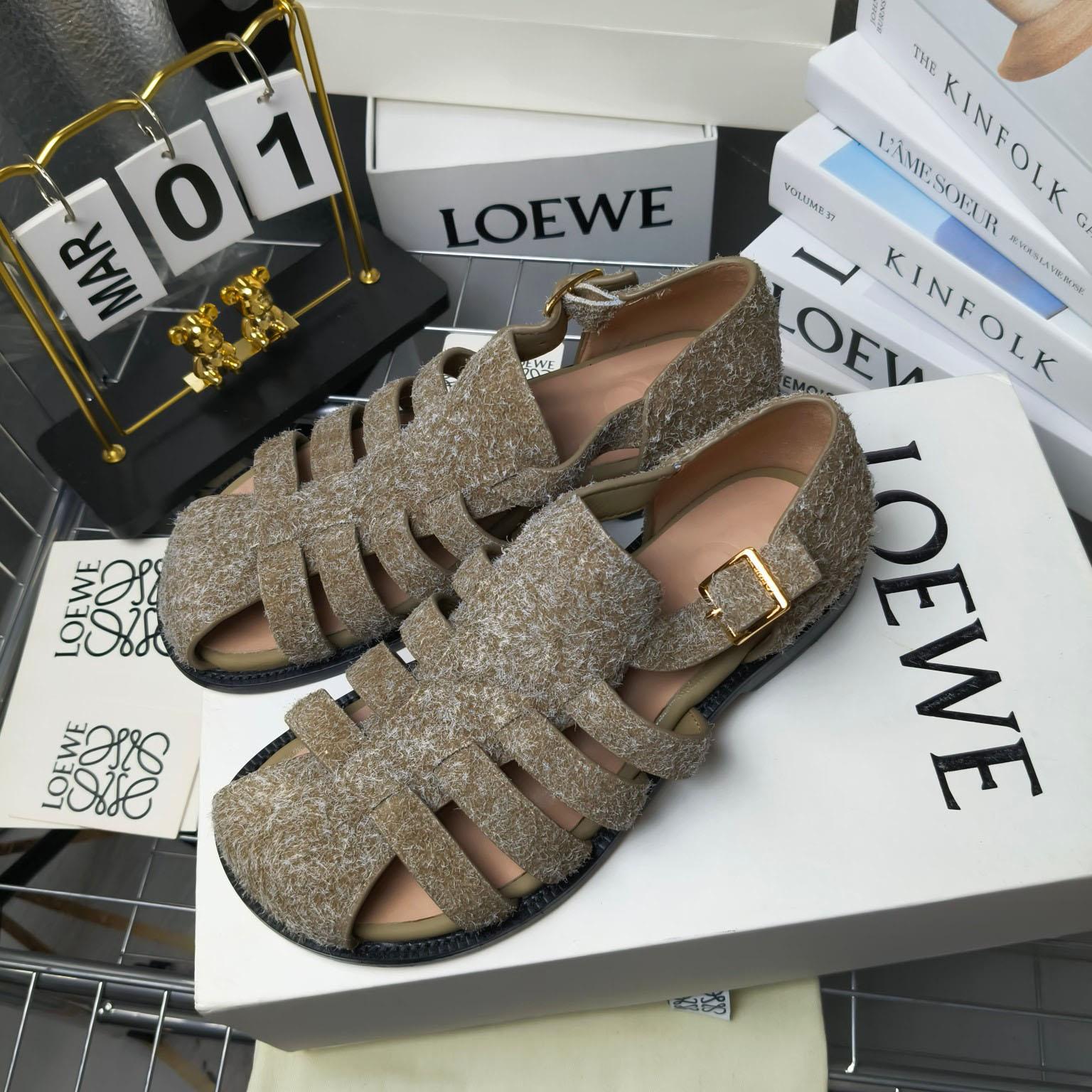 Loewe Campo Sandal In Brushed Suede - 