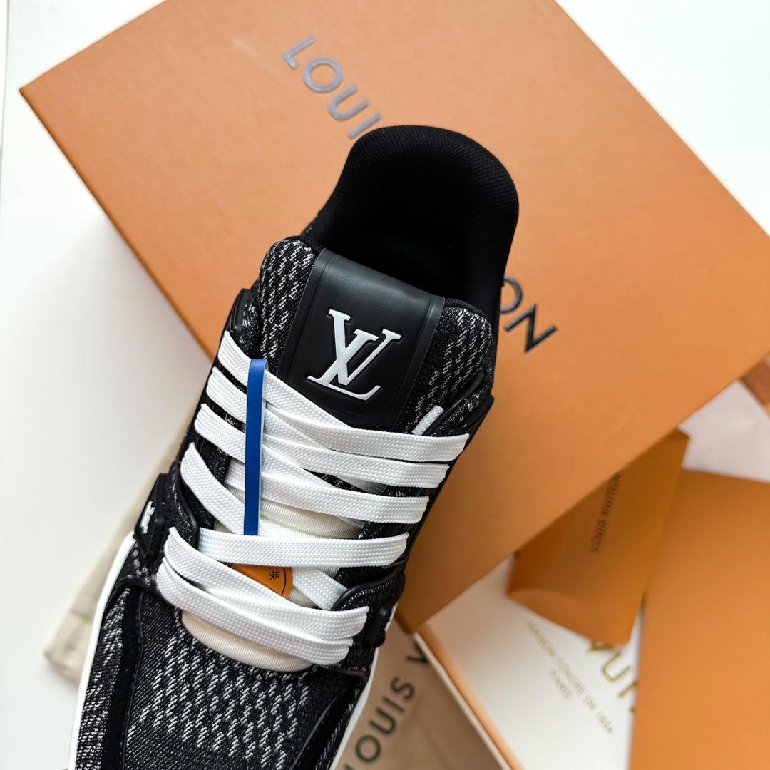 Louis Vuitton LV Trainer Sneaker  1AD6DZ - 