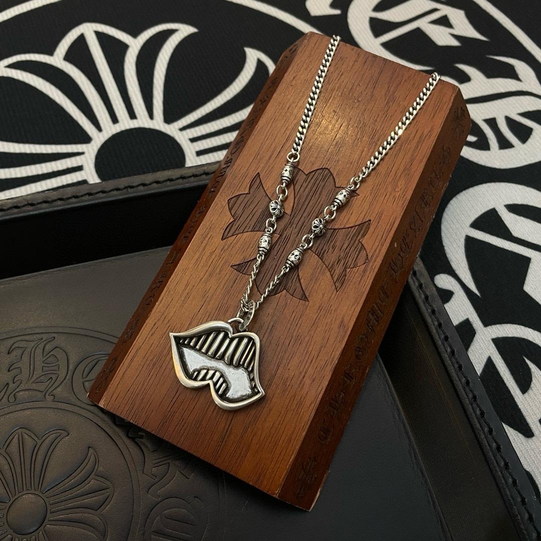 Chrome Heart Necklace   - 