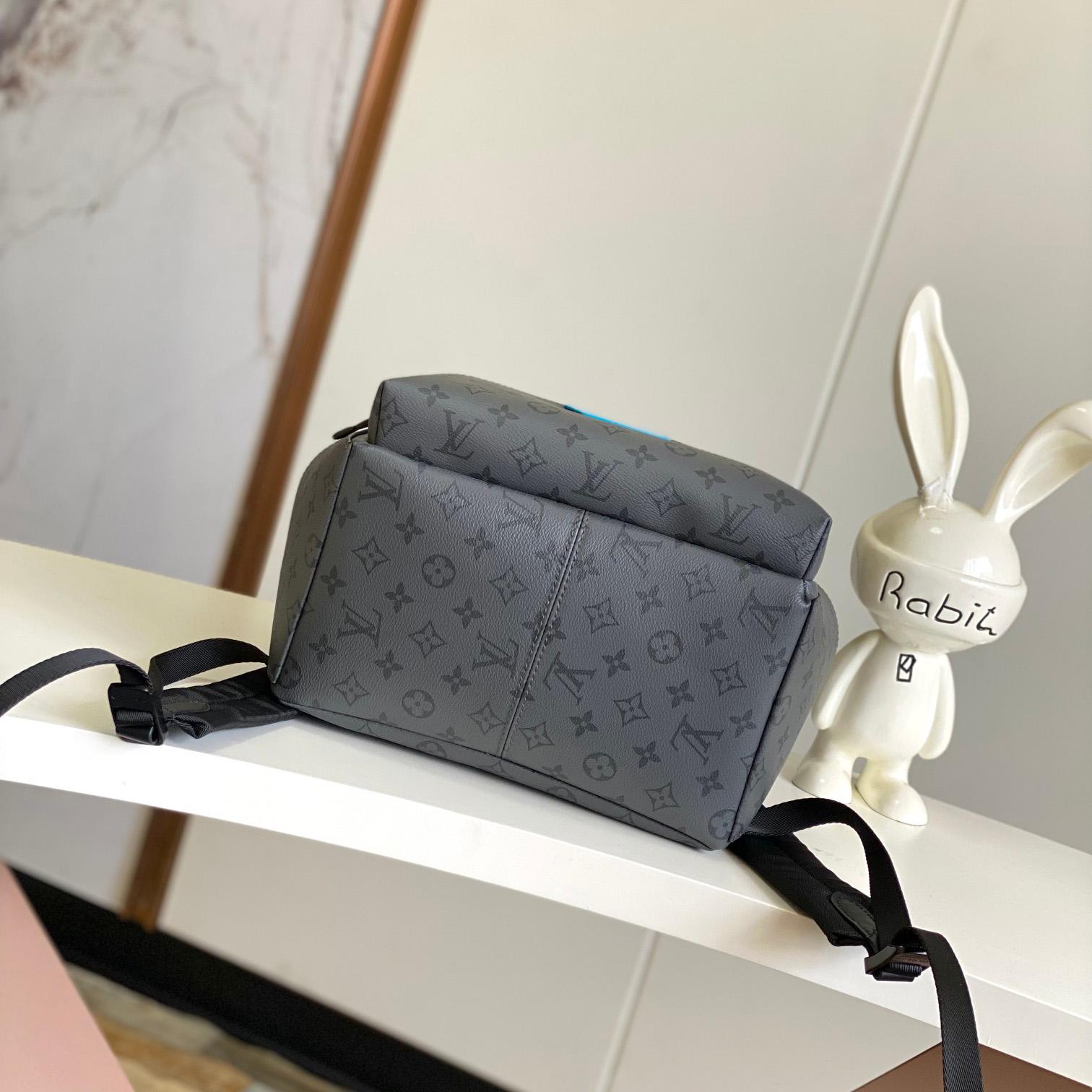 Louis Vuitton Discovery Backpack PM    M11641 - 