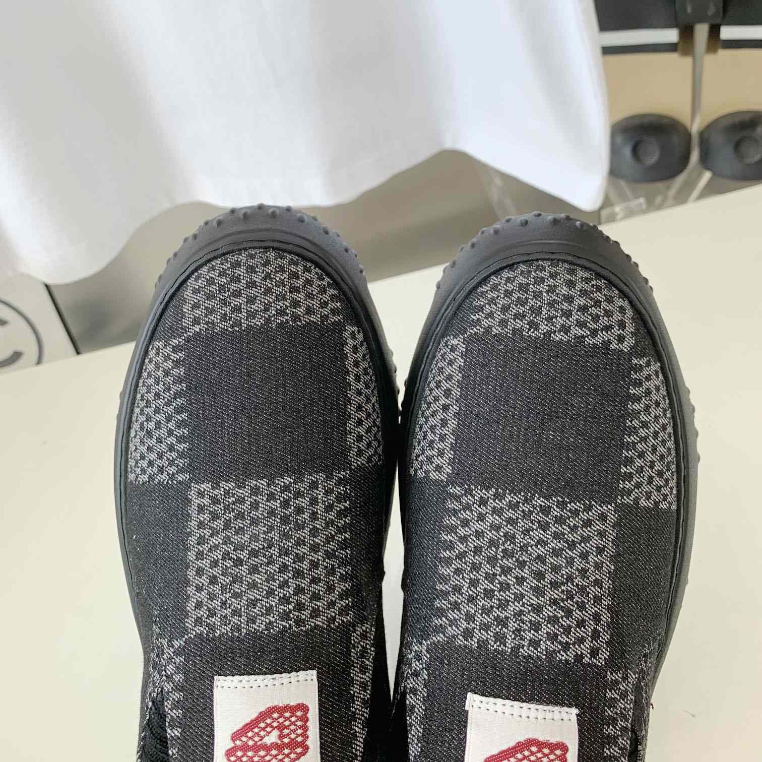 Louis Vuitton LV Space Lander Slip On   - 