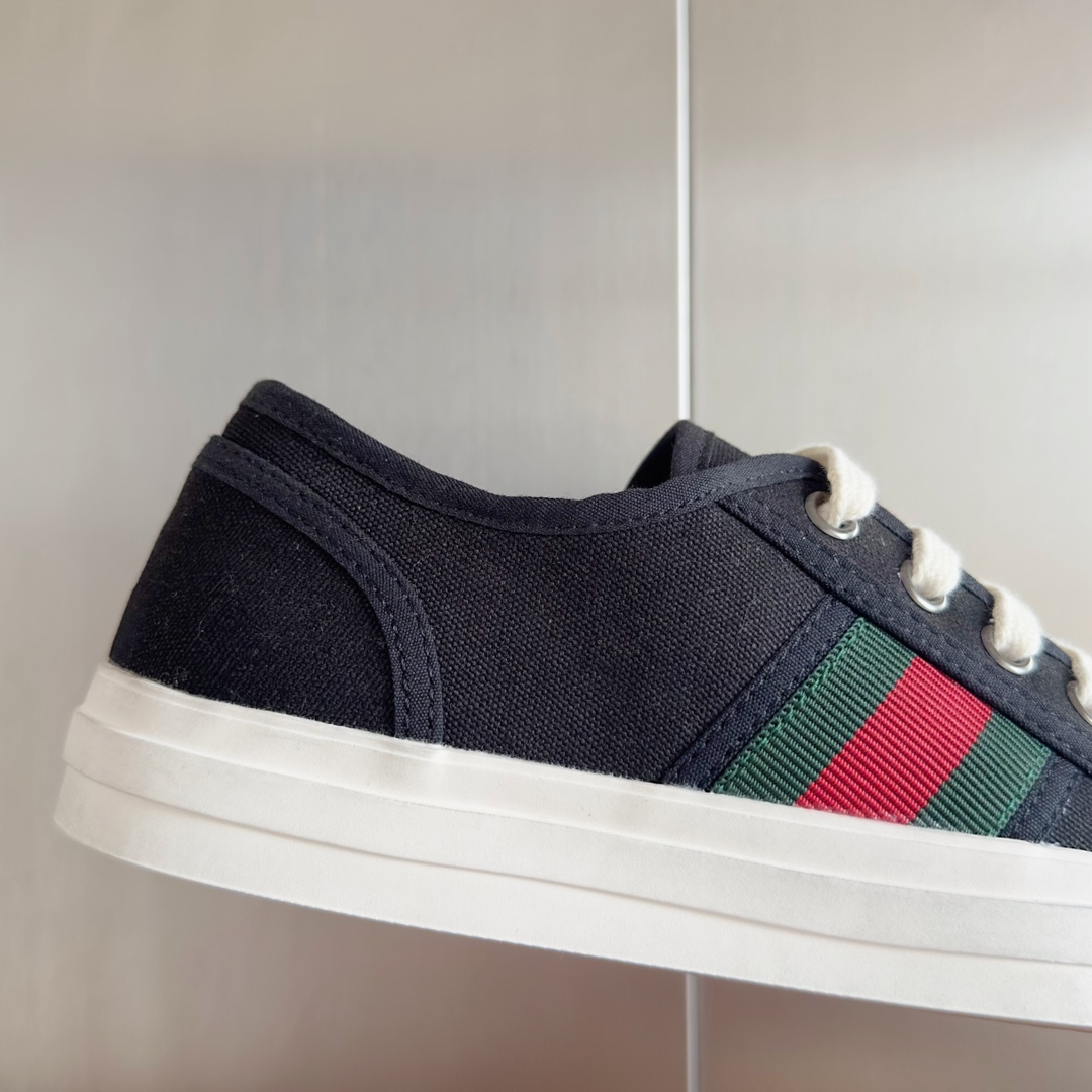 Gucci Sneaker With Web - 