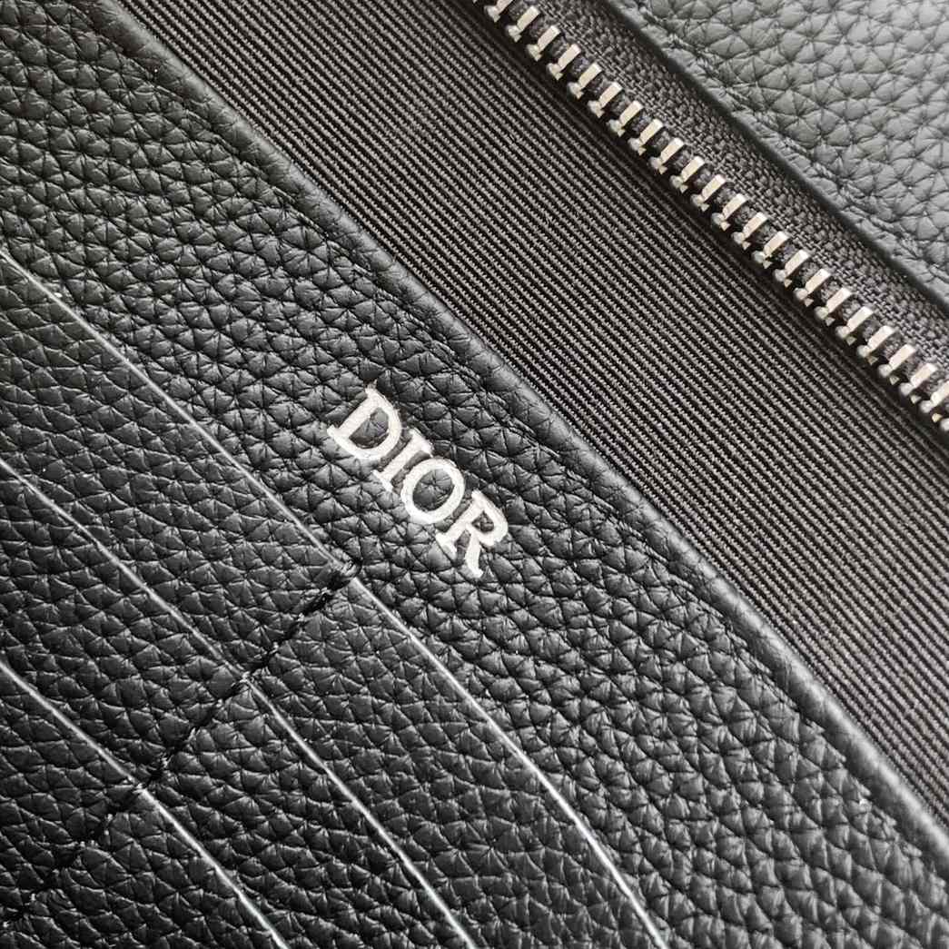 Dior A5 Triangle Pouch - 
