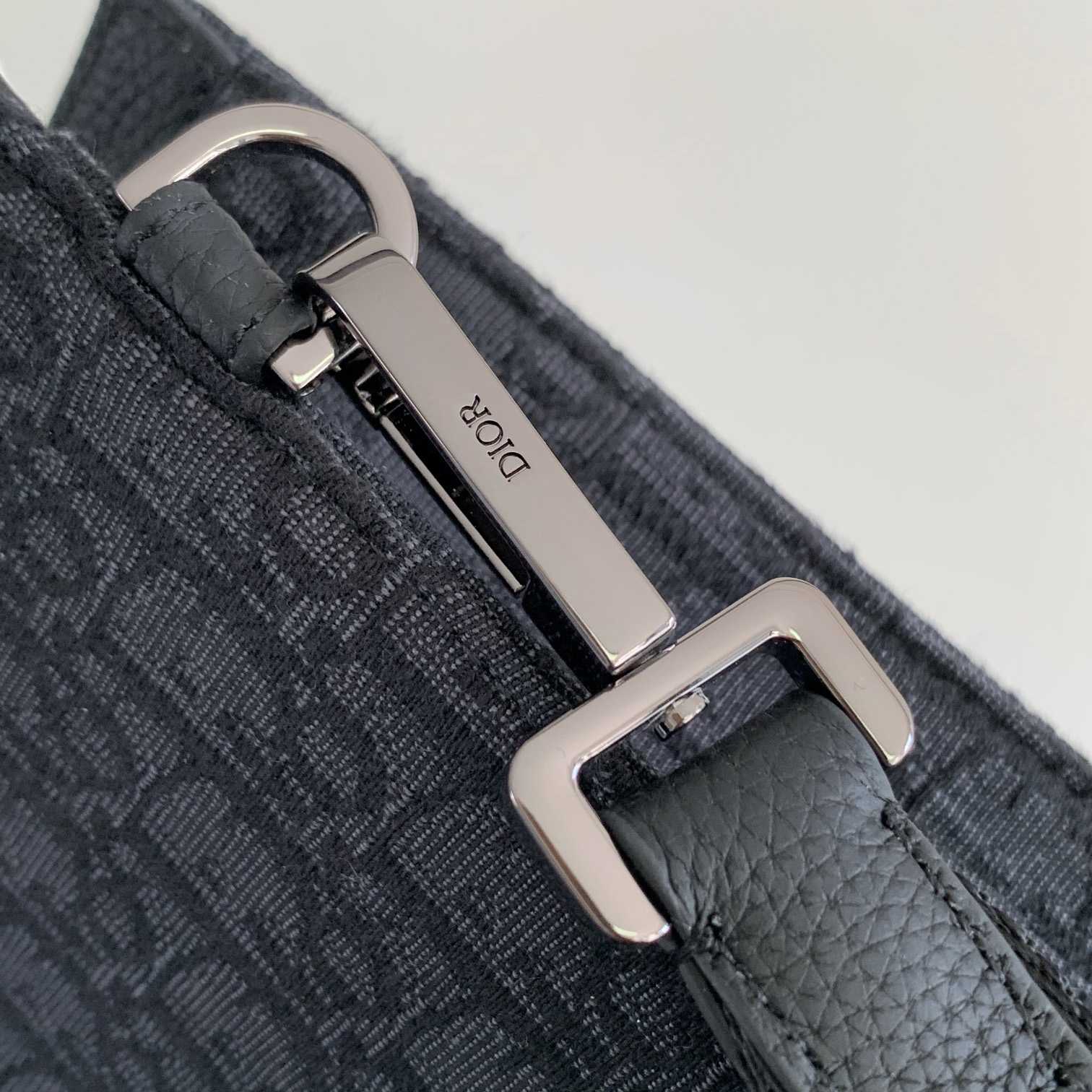 Dior A5 Triangle Pouch - 