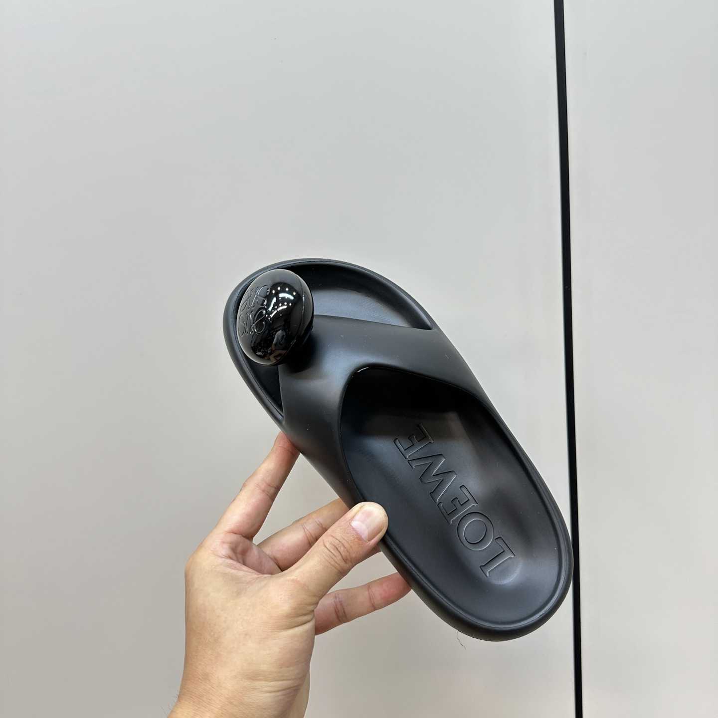 Loewe Paula's Ibiza Bubble Rubber Thong Sandals - 