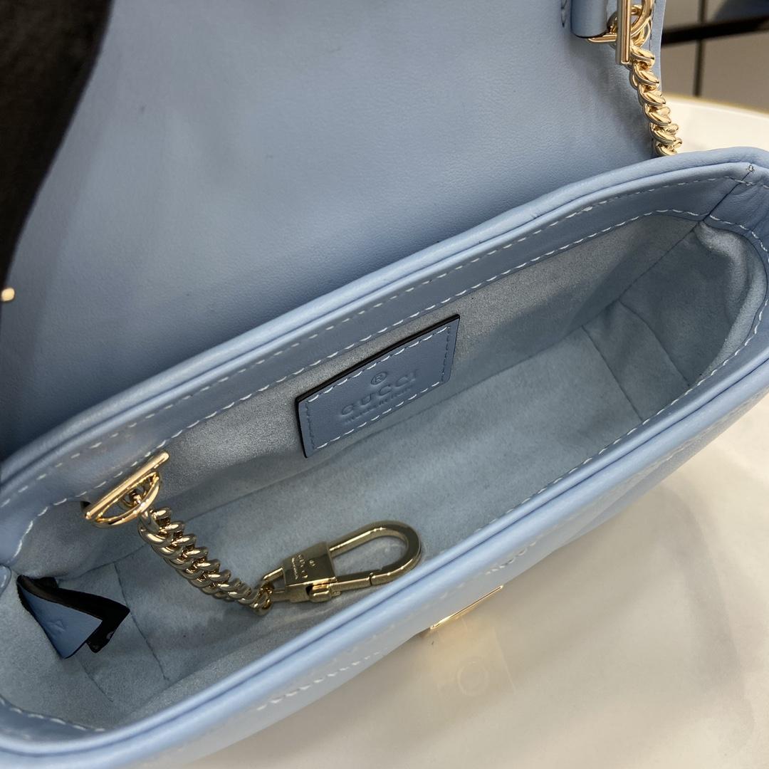 Gucci GG Marmont Super Mini Bag - 