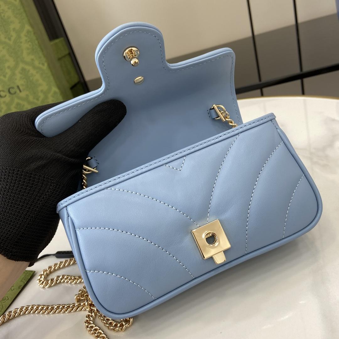 Gucci GG Marmont Super Mini Bag - 