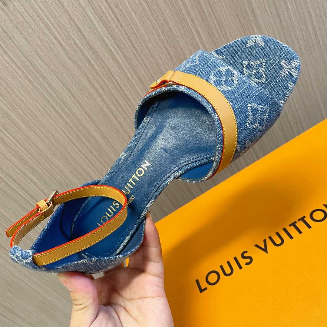 Louis Vuitton Helios Flat Sandal    - 