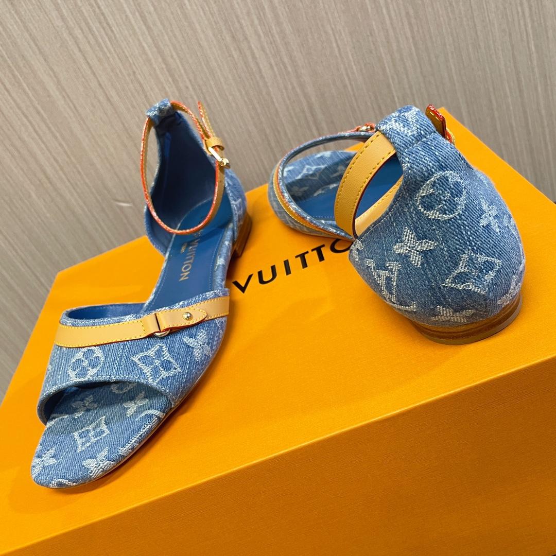 Louis Vuitton Helios Flat Sandal    - 