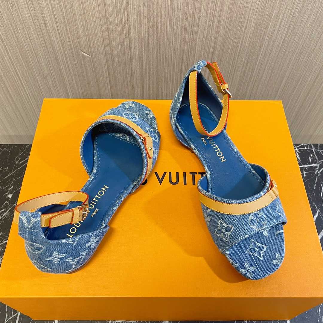 Louis Vuitton Helios Flat Sandal    - 