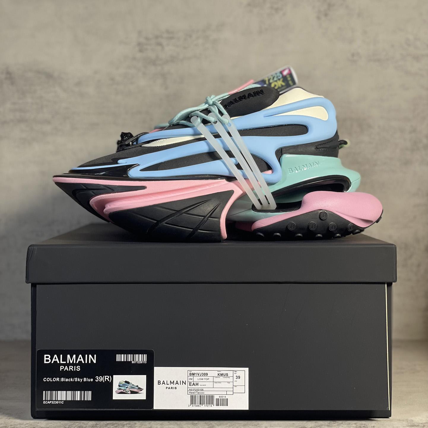 Balmain "Unicorn" Low top Sneakers - 