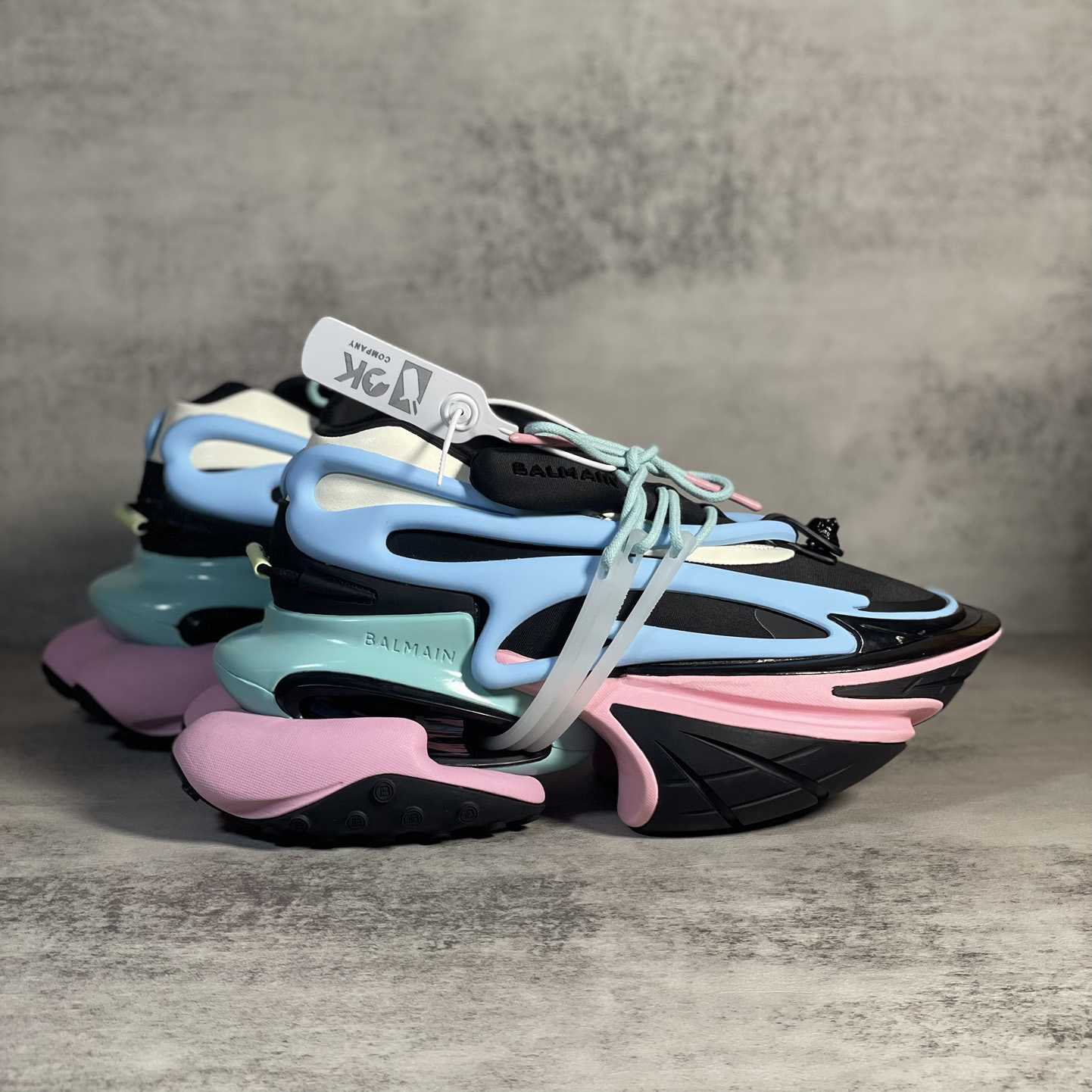 Balmain "Unicorn" Low top Sneakers - 