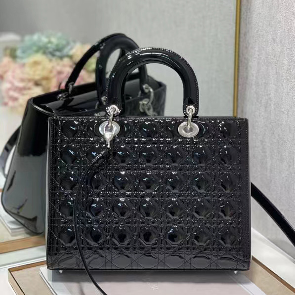 Dior Lady Dior Large Top Handle Bag  (32-25-11cm) - 
