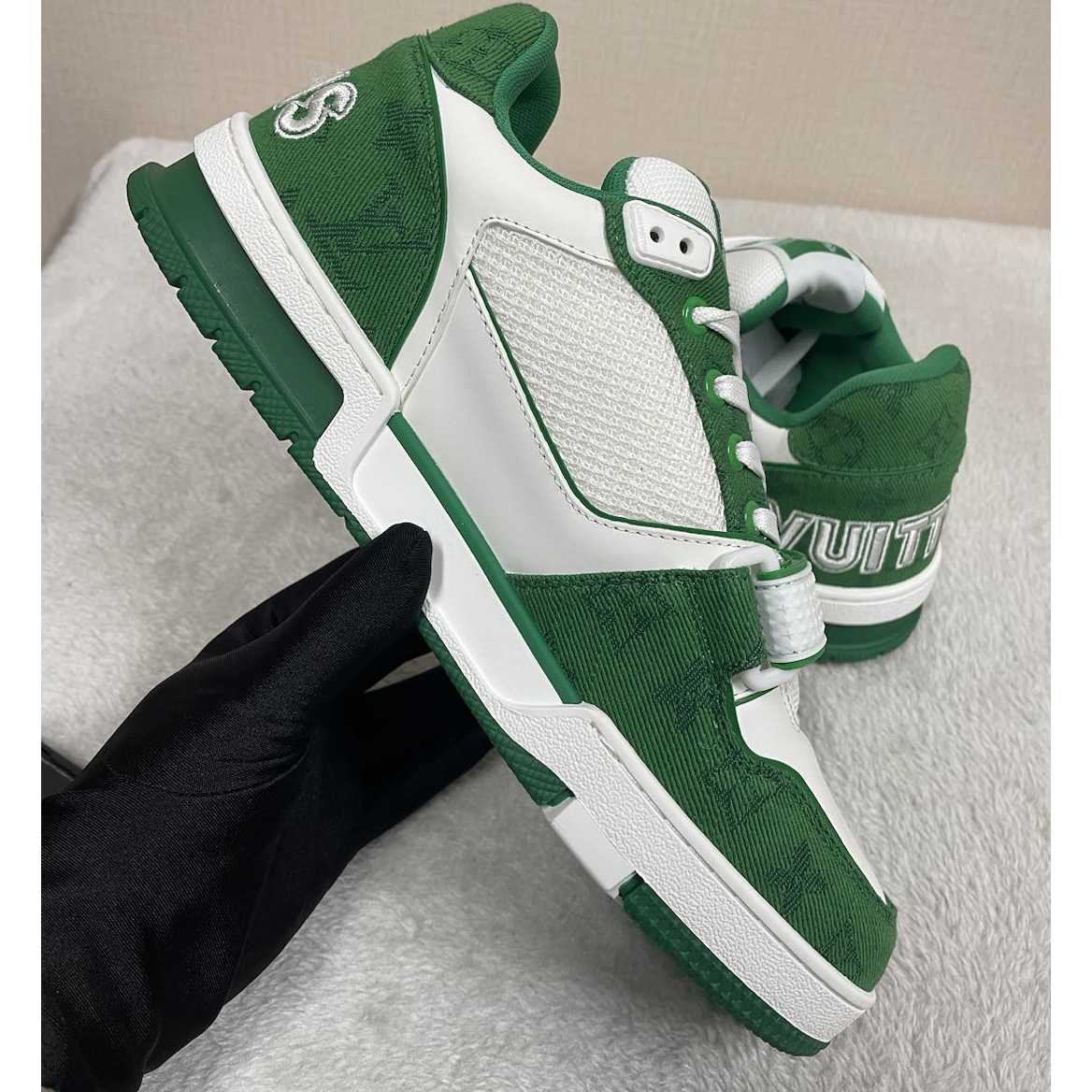 Louis Vuitton Trainer Sneaker(upon uk size) - 