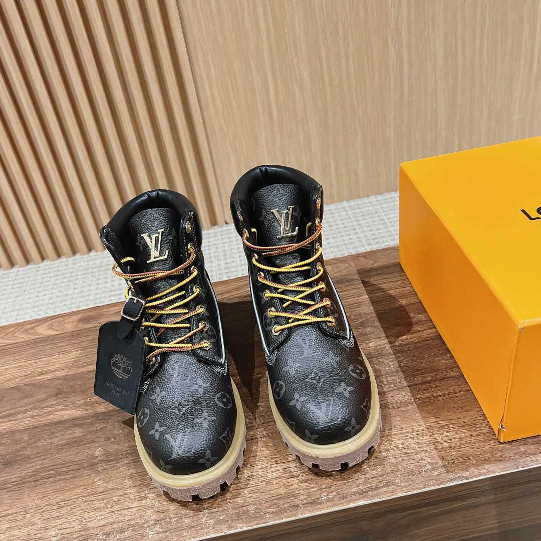 Louis Vuitton x Timberland Ankle Boot - 