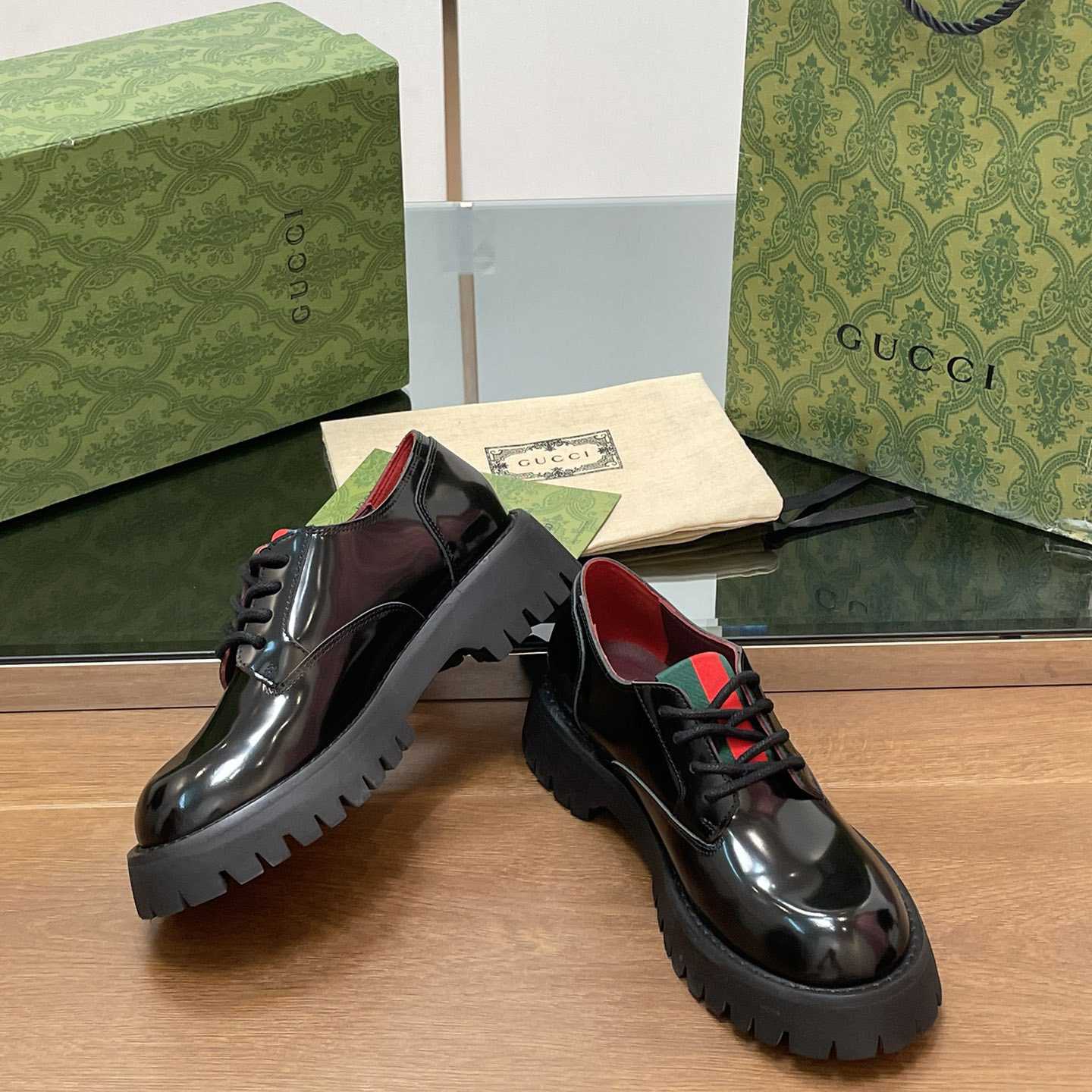 Gucci Women's Lace-up With Web - 