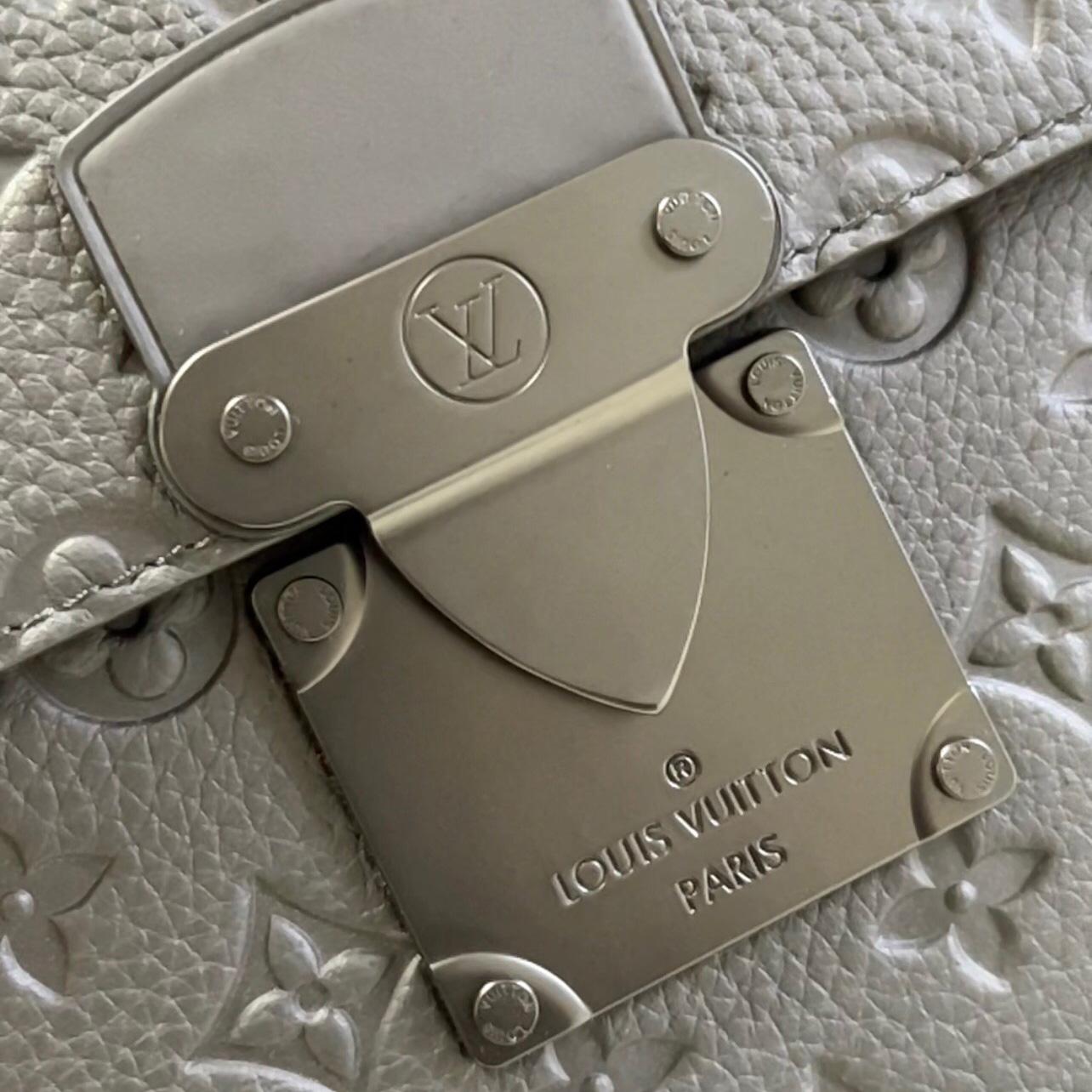 Louis Vuitton S Lock Briefcase   M20835 - 