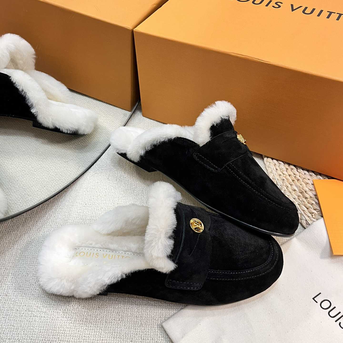 Louis Vuitton Soho Open Back Loafer   1ADC9A - 