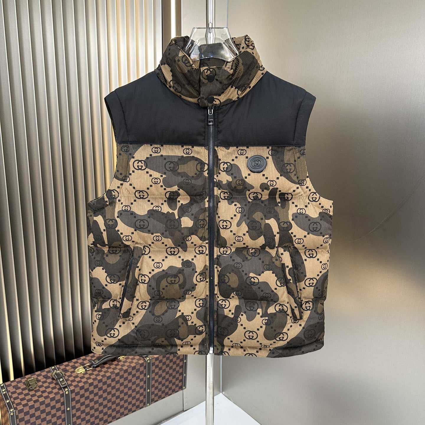 Gucci Down Jacket - 