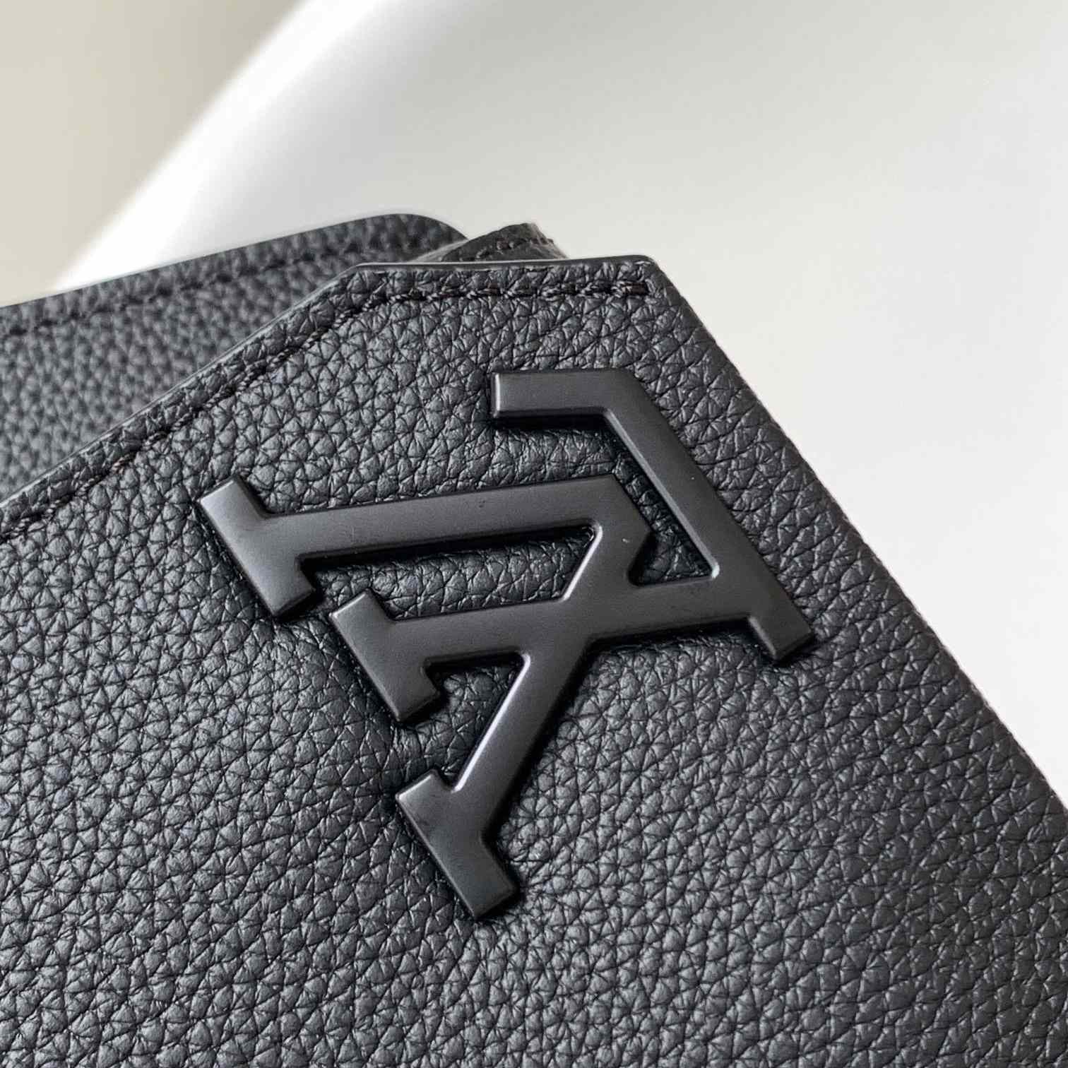 Louis Vuitton Takeoff Sling  M57081 - 