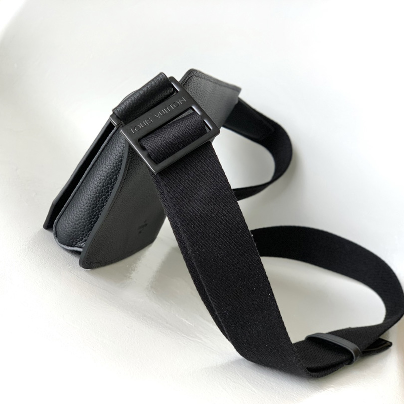 Louis Vuitton Takeoff Sling  M57081 - 
