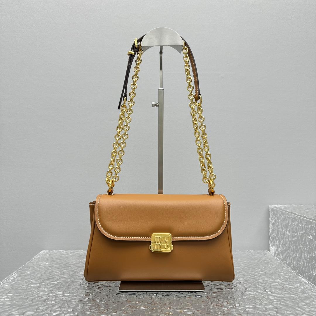 Miu Miu Leather Shoulder Bag - 