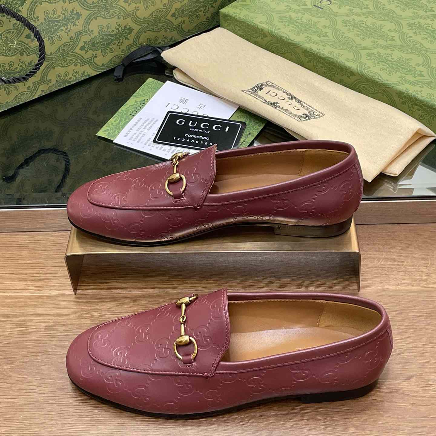 Gucci Women's Gucci Jordaan Loafer Gucci Women's Gucci Jordaan Loafer -