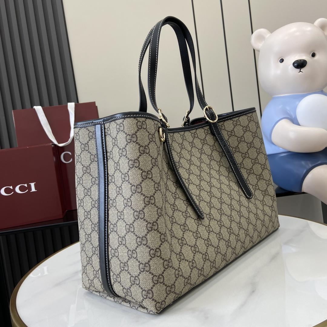 Gucci GG Emblem Medium Tote Bag - 