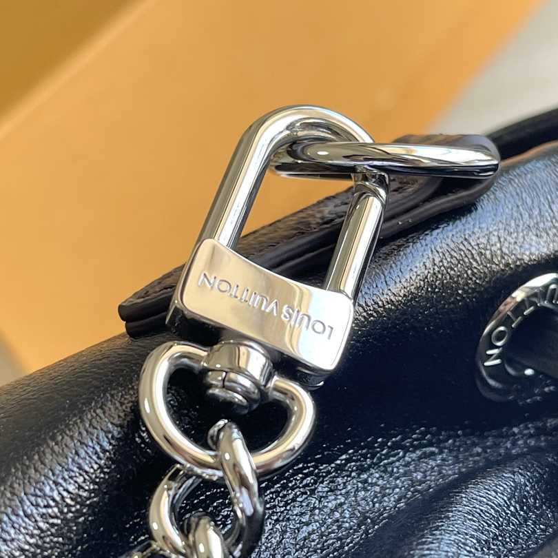 Louis Vuitton Montsouris Vibe PM  M12587 - 