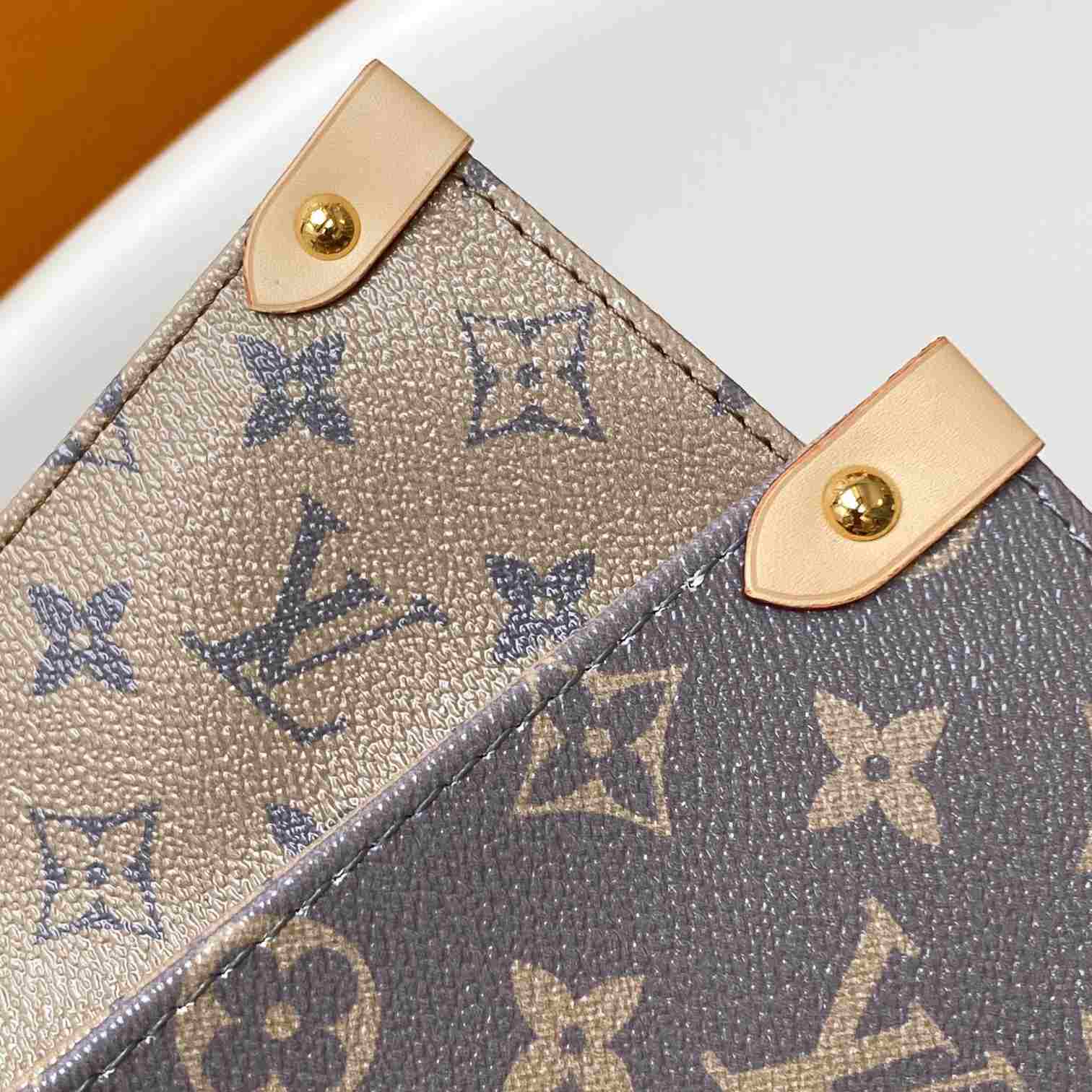 Louis Vuitton OnTheGo MM   M12415 - 