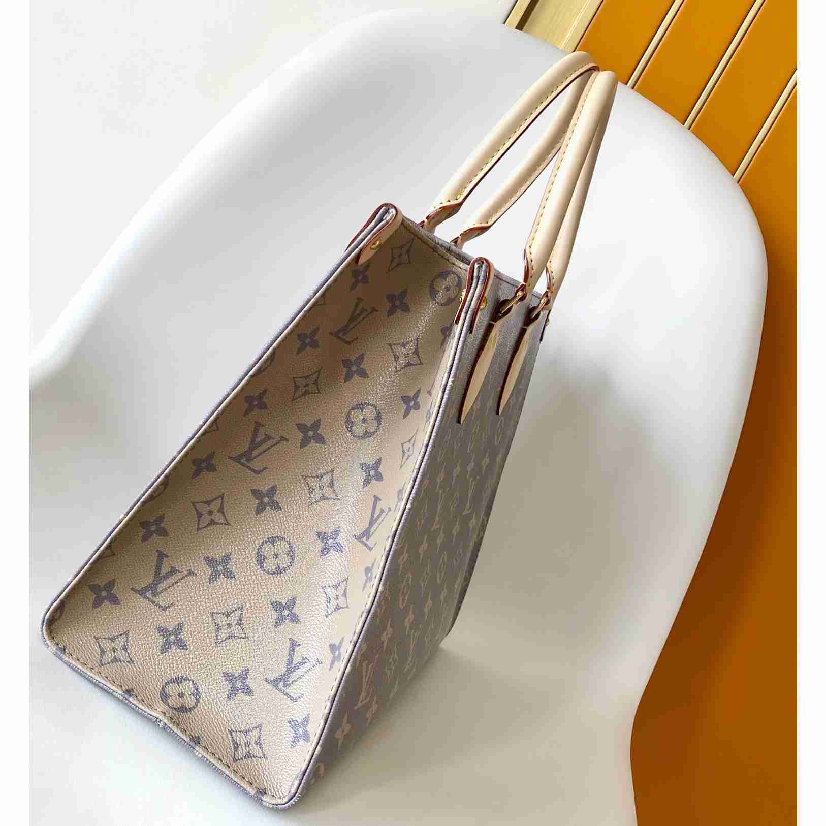 Louis Vuitton OnTheGo MM   M12415 - 