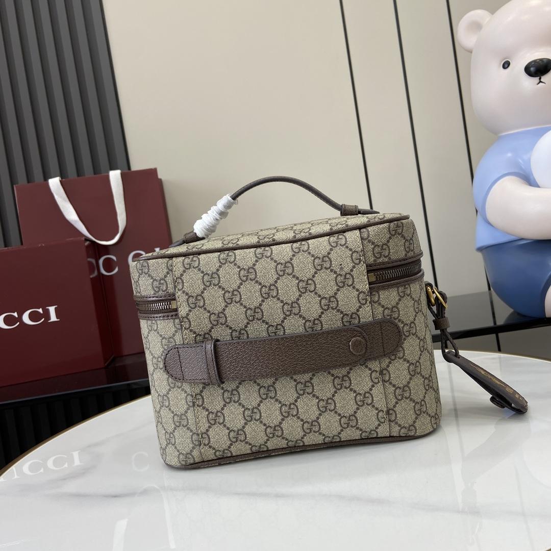 Gucci Porter Medium Travel Bag - 